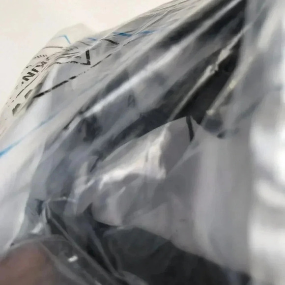 British Airways Pirates of the Caribbean Inflatable Beach Ball NEW - Picture 5 of 6